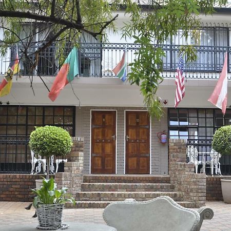פרטוריה A Knights Rest Guesthouse מראה חיצוני תמונה
